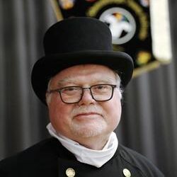 Wolfgang Stehmer zum Ehrenschornsteinfeger ernannt